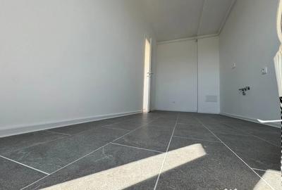 Garsonieră decomandată în Est - 14