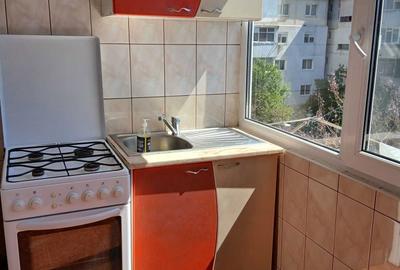 Apartament cu 2 camere decomandat în Buzaului - 5