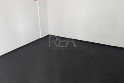 Spațiu comercial, de 150 mp, în P-ța Leul - 11