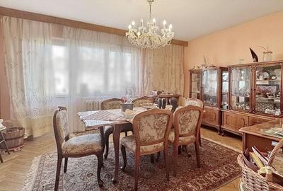 Duplex cu 8 camere în Blumăna
