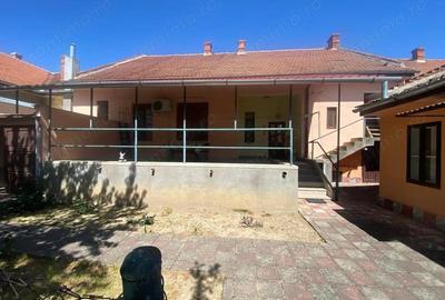 Casă cu Teren 629 Mp în Central - 5