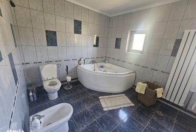 Casă cu 4 camere cu Teren 250 Mp în Valea Iașului - 8