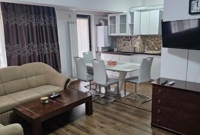 Apartament cu 3 camere semidecomandat în Păcurari