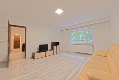 Apartament cu 3 camere decomandat, mobilat în Unirii