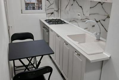 Apartament cu 2 camere decomandat în Tei - 5