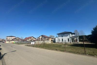 Teren de 500 mp, în Braytim - 2