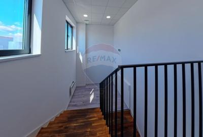 Spațiu industrial, de 2,095 mp, în Nicolae Bălcescu - 16
