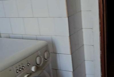 Apartament cu 3 camere semidecomandat în Central - 1