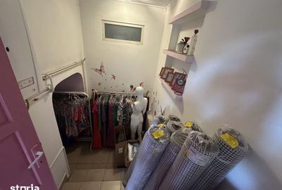 Casă cu 10 camere cu Canalizare în Apărătorii Patriei - 11