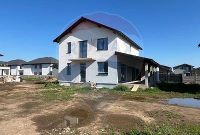 Casă individuală cu 4 camere cu Teren 500 Mp în Tărlungeni - 2