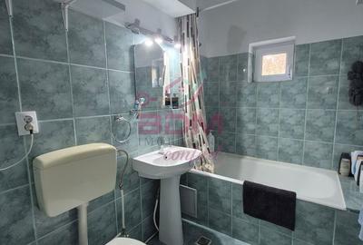 Apartament cu 4 camere semidecomandat în Central - 6