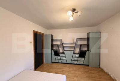 Apartament cu 4 camere decomandat în Rovine - 6