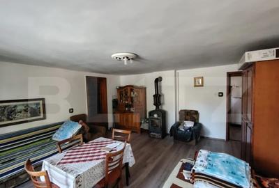 Casă cu 5 camere cu Teren 226 Mp în Sovata - 9