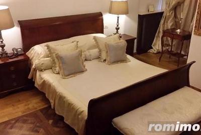 Spațiu comercial, de 900 mp, în Magheru - 19