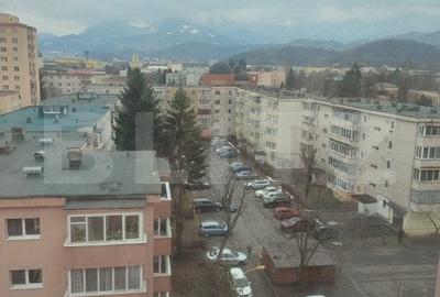 Apartament cu 4 camere, 2 bai, 2 balcoane, 92 mp, loc de parcare, zona Astra - 5