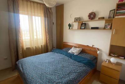 Apartament cu 3 camere semidecomandat în Cedonia