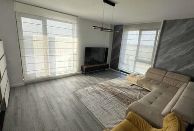 Apartament cu 3 camere decomandat, mobilat în Sisești