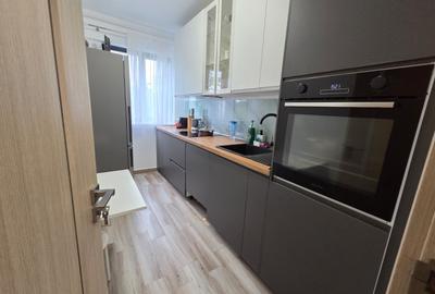 Apartament 3 camere, 2 băi, 80mp, bloc nou – 10 min de metrou Apărătorii Patriei - 2