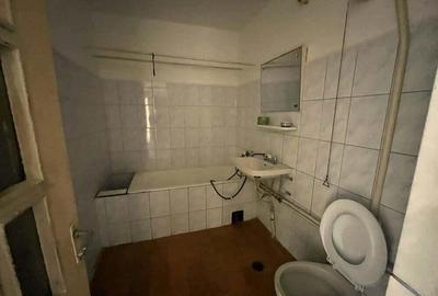 Apartament 2 camere etajul 4 cu POD SPITAL JUDETEAN TL - 15