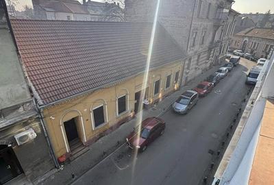 Apartament cu 2 camere, mobilat în Central - 13