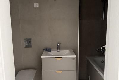 Apartament cu 3 camere decomandat în Exterior Vest - 8