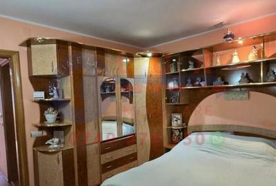 ID 3566 Apartament 3 camere transformat in 4 camere-Str VICTORIEI - 10