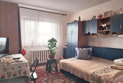Garsoniera de inchiriat in Vasile Aaron - 2