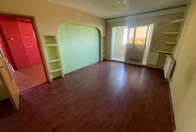 Apartament cu 3 camere decomandat în Colentina - 2