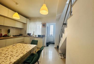 Casa superba cu 3 camere si curte langa scoala Petru Rares - 2