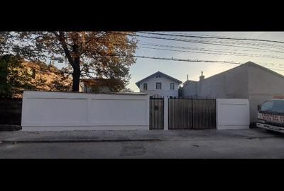 Casă cu 4 camere cu Teren 929 Mp în Central - 5