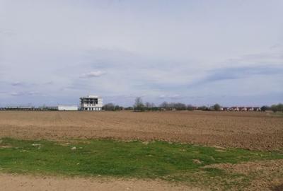 Teren de 9200 mp, în Bolintin-Vale - 9
