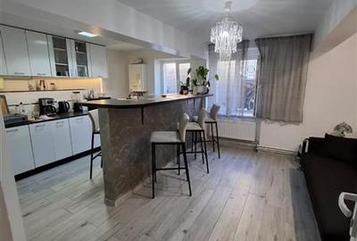 Balcescu, 3 camere la casa - 1