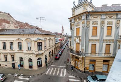 Apartament ultracentral cu 2 camere neamenajat Comision 0 - 3