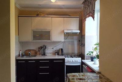 Apartament cu 3 camere decomandat în Parcul Carol - 1