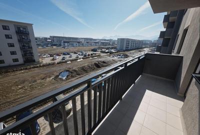 Apartament cu 3 camere în Tractorul - 2