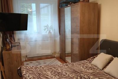 Apartament cu 3 camere, decomandate, etaj 1, bloc din cara - 3