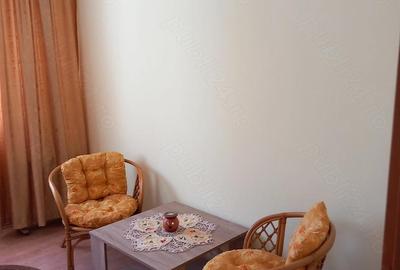 Apartament cu 3 camere decomandat în Centrul Civic - 1