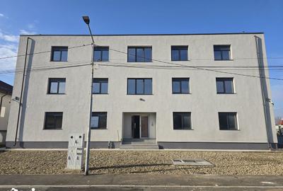 Apartament cu 3 camere în Micro 3 - 3