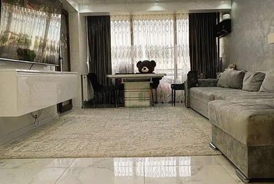 Apartament cu 2 camere decomandat în Central - 2