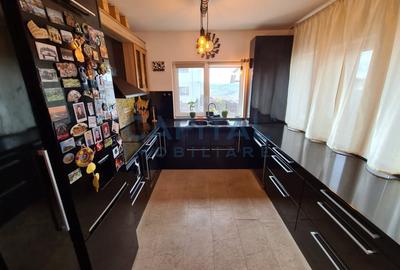 Casa frumoasa la cheie, central Dezmir Casa frumoasa la cheie, central Dezmir - 10