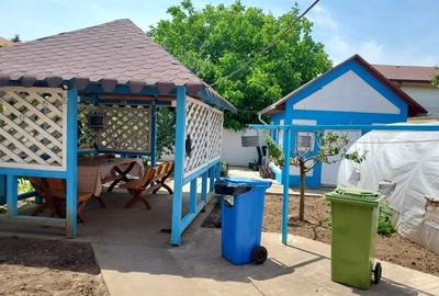 Casă individuală cu 4 camere cu Garaj în Lazu - 10