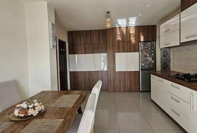 Apartament cu 3 camere decomandat în Decebal - 14