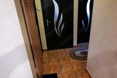 Apartament cu 3 camere decomandat în Între Lacuri - 3