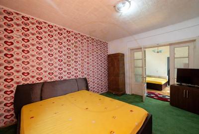 Casă individuală cu 3 camere cu Canalizare în Central - 5