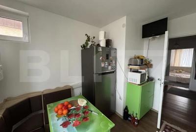 Apartament cu 4 camere decomandat în Progresul - 7