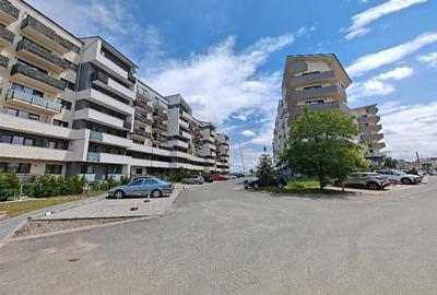 Apartament cu 2 camere nedecomandat, mobilat în Tractorul - 11