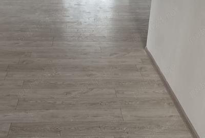 Proprietar inchiriez stradal spa?iu comercial - 2