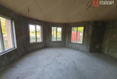 Casa individuala cu 5 camere si 2 bai, Central Jebel - 14