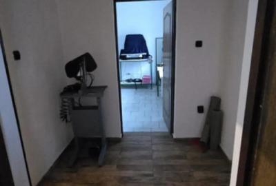 Casă cu 2 camere în 1 Mai - 2