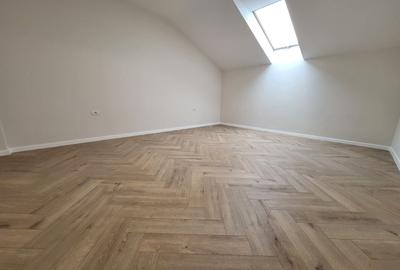 Apartament cu 3 camere decomandat în Soarelui - 3